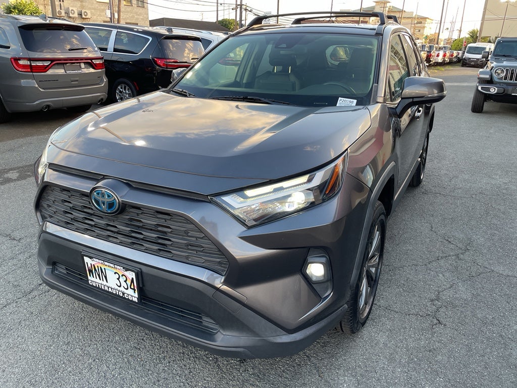 2022 Toyota RAV4 Hybrid XLE Premium
