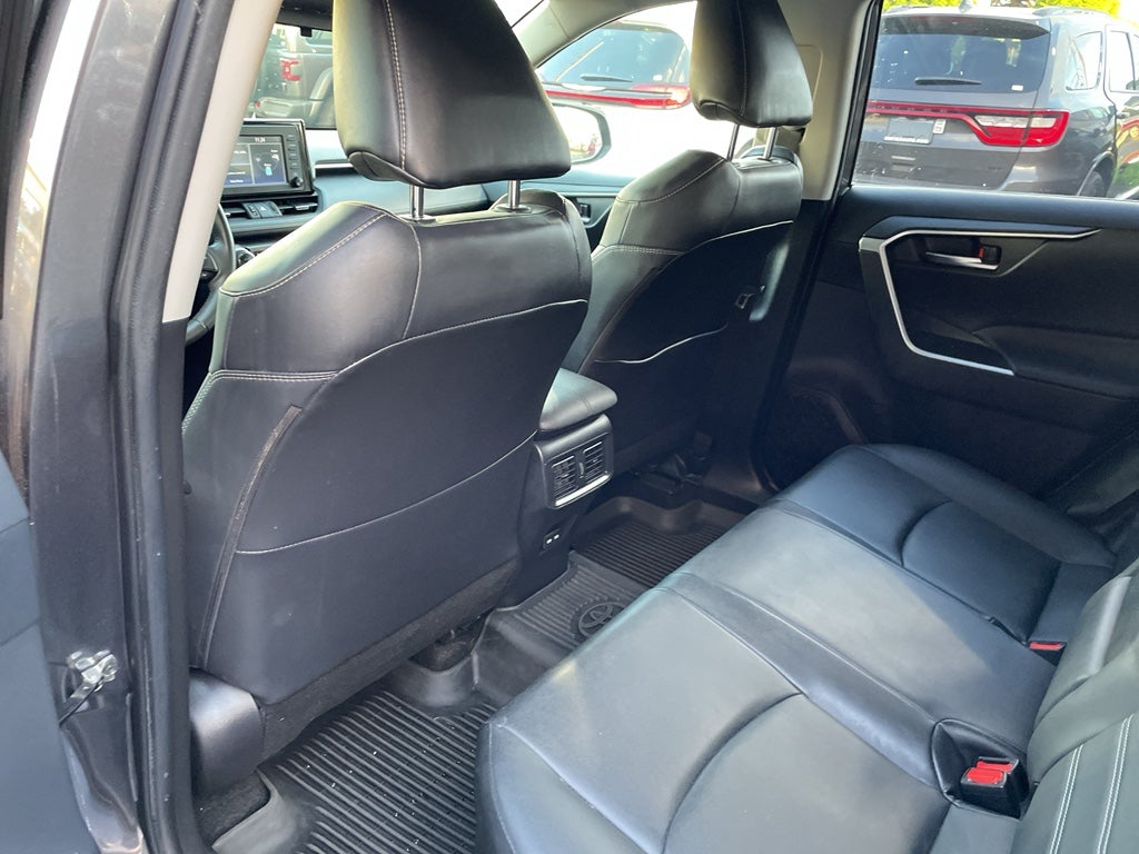 2022 Toyota RAV4 Hybrid XLE Premium