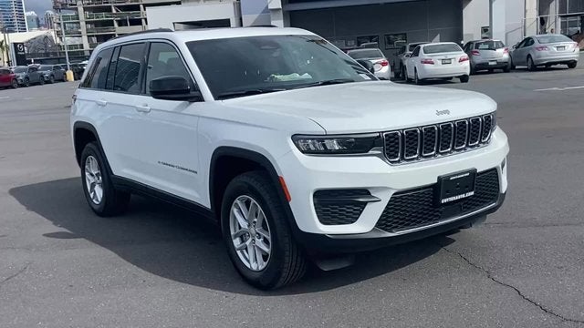 2025 Jeep Grand Cherokee GRAND CHEROKEE LAREDO X 4X2