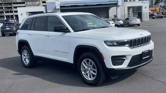 2025 Jeep Grand Cherokee GRAND CHEROKEE LAREDO X 4X2