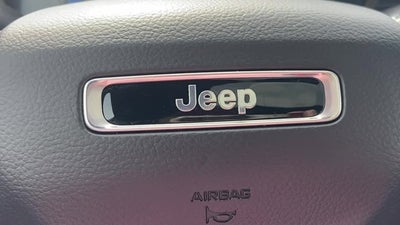 2025 Jeep Grand Cherokee GRAND CHEROKEE LAREDO X 4X2