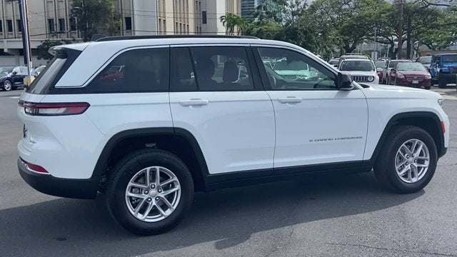 2025 Jeep Grand Cherokee GRAND CHEROKEE LAREDO X 4X2