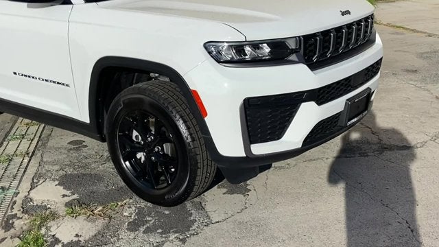 2026 Jeep Grand Cherokee GRAND CHEROKEE LAREDO ALTITUDE 4X2