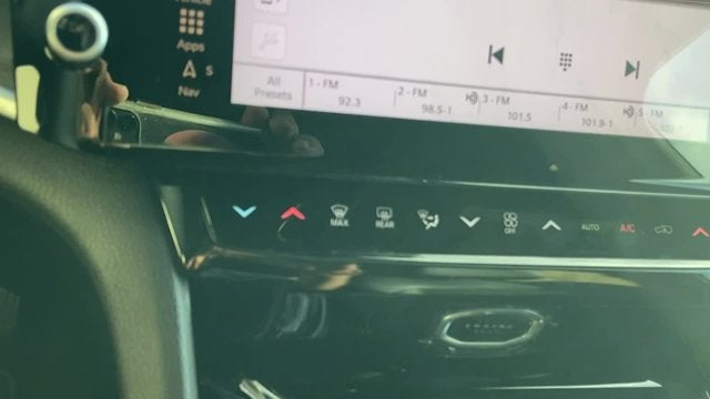 2026 Jeep Grand Cherokee GRAND CHEROKEE LAREDO ALTITUDE 4X2