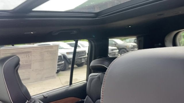 2025 Jeep Grand Cherokee L Summit Reserve