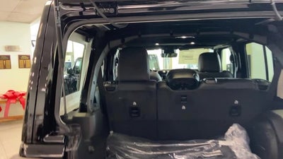 2025 Jeep Wrangler WRANGLER 4-DOOR RUBICON 392