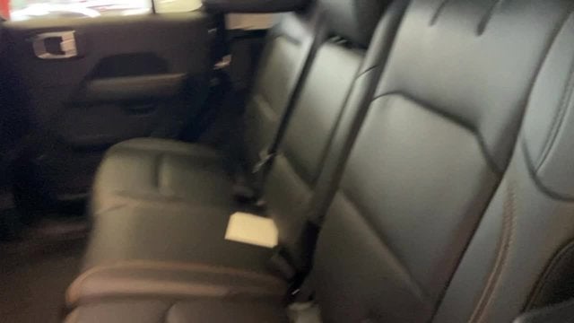 2025 Jeep Wrangler WRANGLER 4-DOOR RUBICON 392