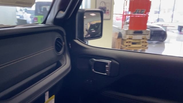 2025 Jeep Wrangler WRANGLER 4-DOOR RUBICON 392