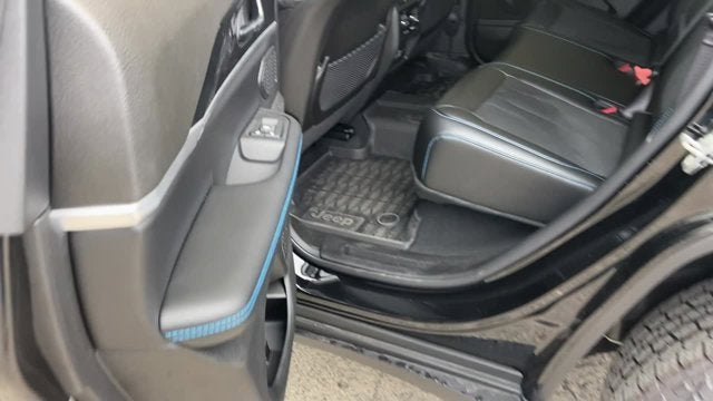 2025 Jeep Grand Cherokee 4xe Trailhawk