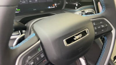 2025 Jeep Grand Cherokee 4xe Trailhawk