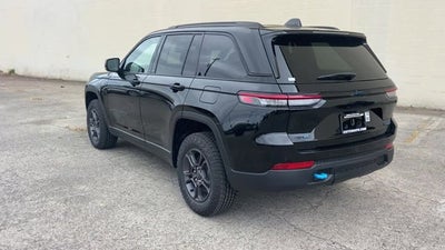 2025 Jeep Grand Cherokee 4xe Trailhawk