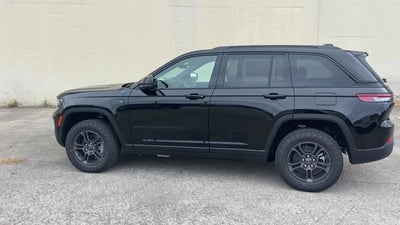2025 Jeep Grand Cherokee 4xe Trailhawk