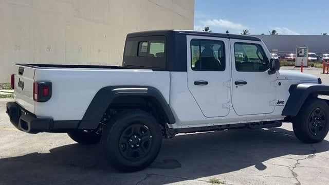 2026 Jeep Gladiator GLADIATOR SPORT 4X4