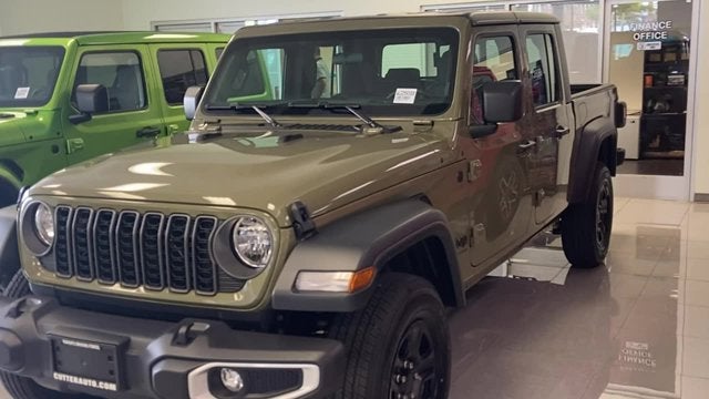 2026 Jeep Gladiator GLADIATOR SPORT 4X4