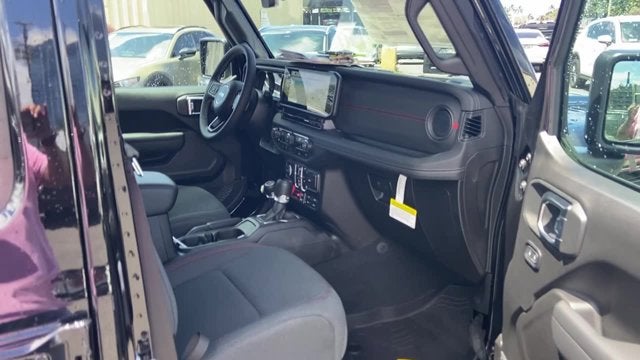 2025 Jeep Gladiator GLADIATOR RUBICON 4X4