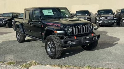 2026 Jeep Gladiator GLADIATOR MOJAVE X 4X4