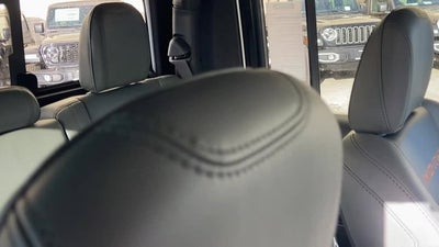 2026 Jeep Gladiator GLADIATOR MOJAVE X 4X4