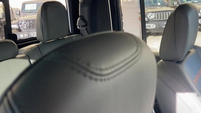 2026 Jeep Gladiator GLADIATOR MOJAVE X 4X4