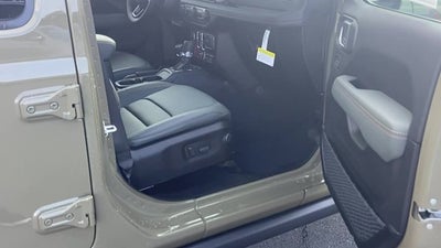 2026 Jeep Gladiator GLADIATOR MOJAVE X 4X4