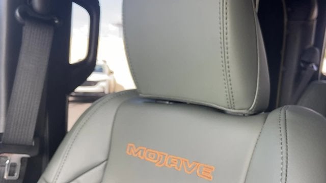 2026 Jeep Gladiator GLADIATOR MOJAVE X 4X4