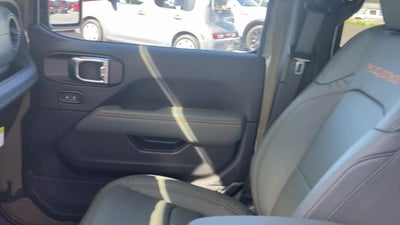 2026 Jeep Gladiator GLADIATOR MOJAVE X 4X4