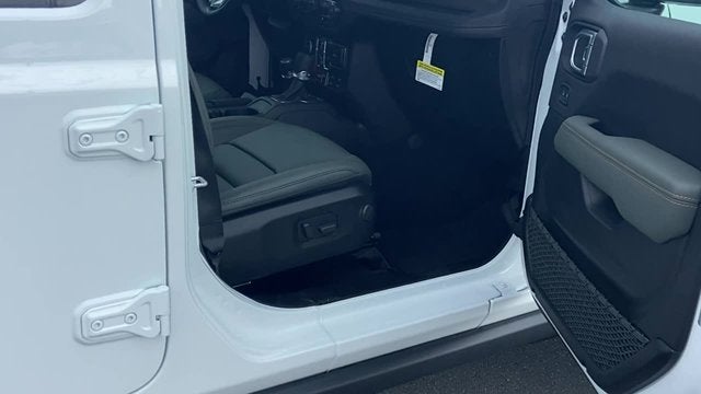 2026 Jeep Gladiator GLADIATOR MOJAVE X 4X4