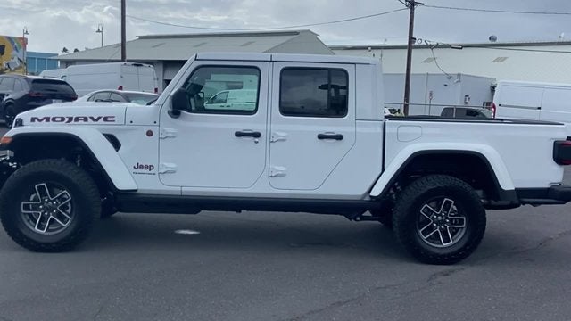 2026 Jeep Gladiator GLADIATOR MOJAVE X 4X4