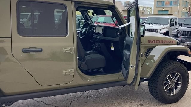 2026 Jeep Gladiator GLADIATOR MOJAVE 4X4