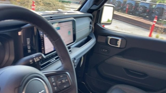 2026 Jeep Gladiator GLADIATOR MOJAVE X 4X4