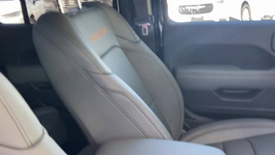 2026 Jeep Gladiator GLADIATOR MOJAVE X 4X4