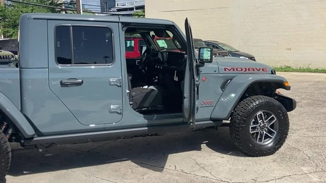 2026 Jeep Gladiator GLADIATOR MOJAVE 4X4