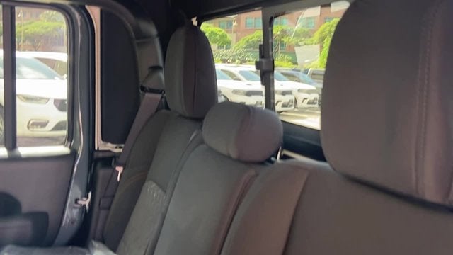 2026 Jeep Gladiator GLADIATOR MOJAVE 4X4