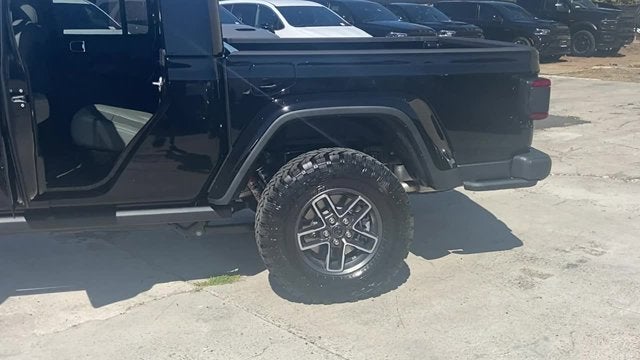 2026 Jeep Gladiator GLADIATOR MOJAVE X 4X4