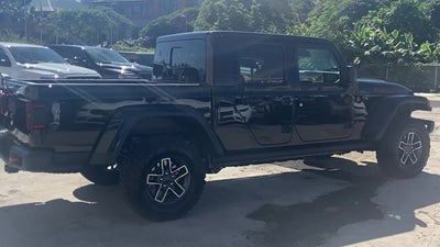 2026 Jeep Gladiator GLADIATOR MOJAVE X 4X4