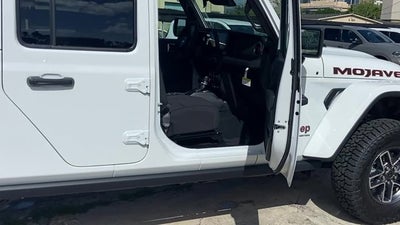 2026 Jeep Gladiator GLADIATOR MOJAVE 4X4