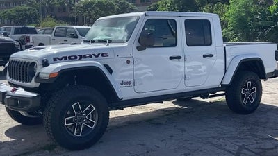 2026 Jeep Gladiator GLADIATOR MOJAVE 4X4