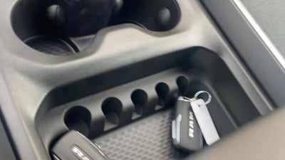 2026 RAM Ram 1500 RAM 1500 BIG HORN CREW CAB 4X2 5'7' BOX