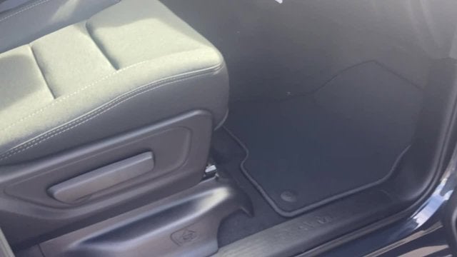 2026 RAM Ram 1500 RAM 1500 EXPRESS CREW CAB 4X2 5'7' BOX