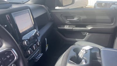 2026 RAM Ram 1500 RAM 1500 EXPRESS CREW CAB 4X2 5'7' BOX