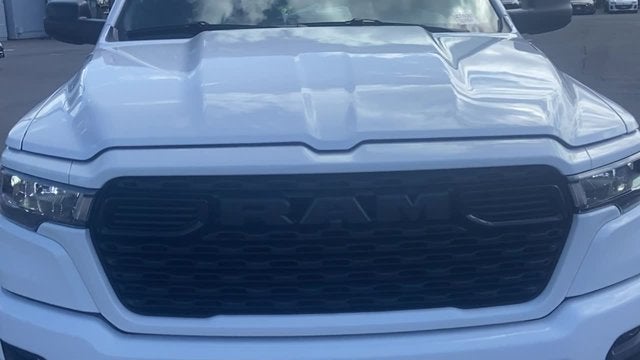 2026 RAM Ram 1500 RAM 1500 EXPRESS CREW CAB 4X2 5'7' BOX