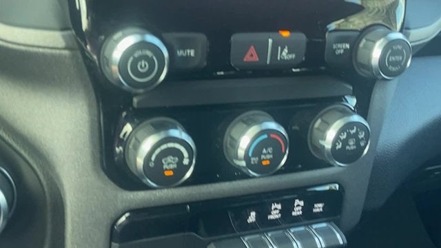 2026 RAM Ram 1500 RAM 1500 EXPRESS CREW CAB 4X2 5'7' BOX