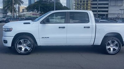2026 RAM Ram 1500 RAM 1500 EXPRESS CREW CAB 4X2 5'7' BOX