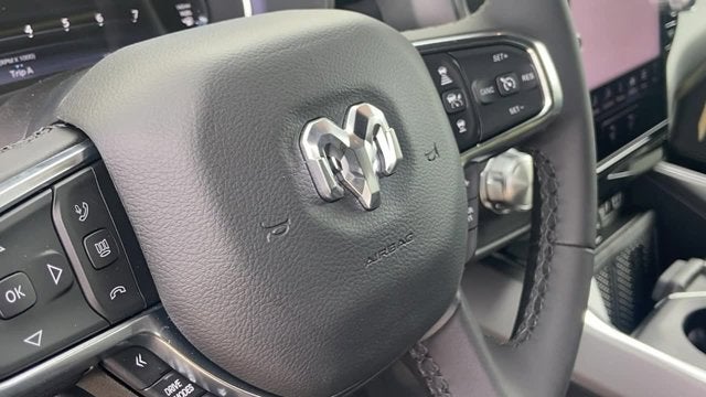 2026 RAM Ram 1500 RAM 1500 LARAMIE CREW CAB 4X2 5'7' BOX