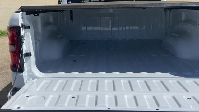 2026 RAM Ram 1500 RAM 1500 EXPRESS QUAD CAB 4X2 6'4' BOX