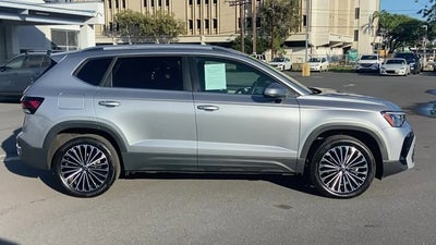 2025 Volkswagen Taos 1.5T SE
