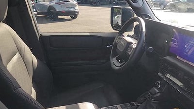 2025 Toyota Land Cruiser 4WD (Natl)