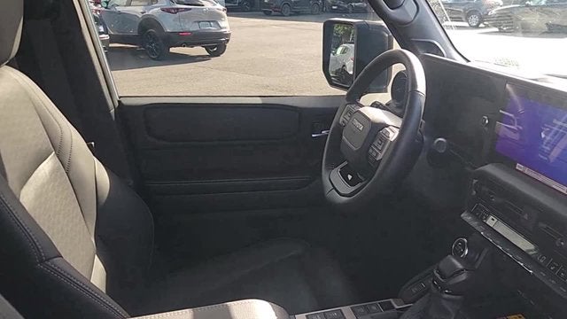 2025 Toyota Land Cruiser 4WD (Natl)