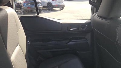 2025 Toyota Land Cruiser 4WD (Natl)