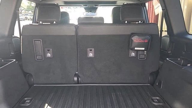 2025 Toyota Land Cruiser 4WD (Natl)