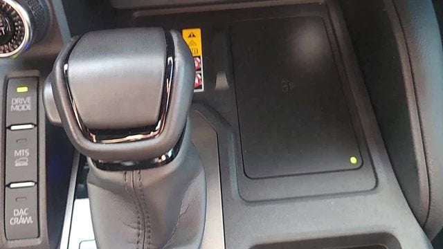 2025 Toyota Land Cruiser 4WD (Natl)